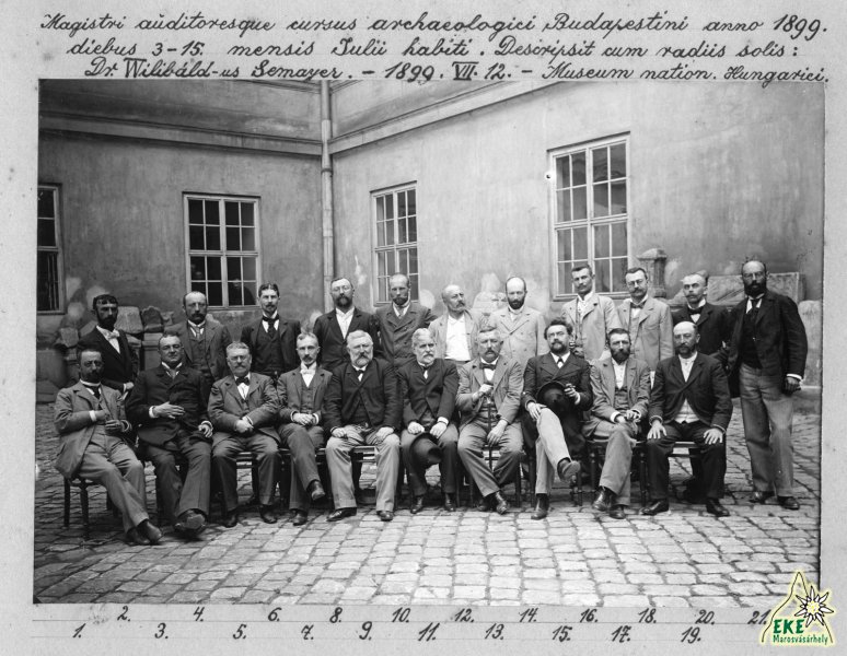 Magistri auditoresque cursus archaelogici Budapestini anno 1899
