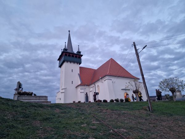 Nemet Levente Csombordi Református Templom 