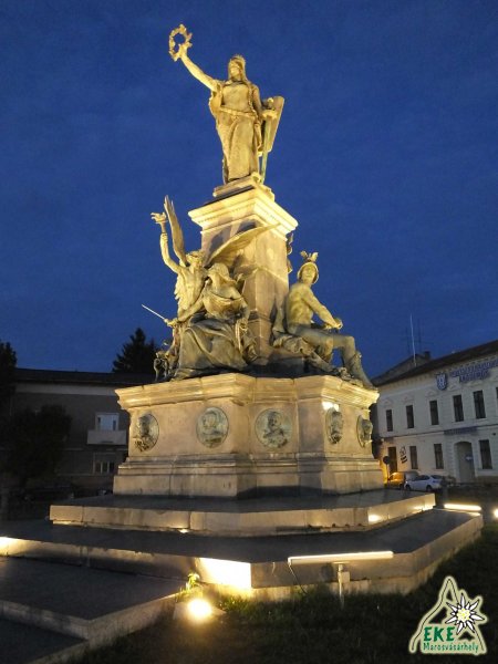 Arad, szabadságszobor