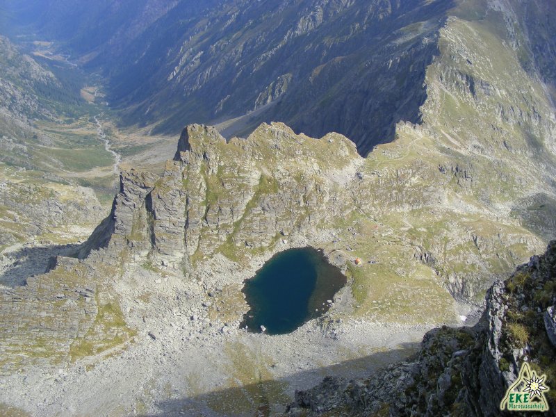 S&aacute;torhely&uuml;nk a magasb&oacute;l