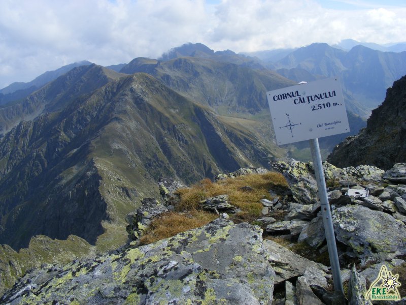 Kil&aacute;t&aacute;s keletre