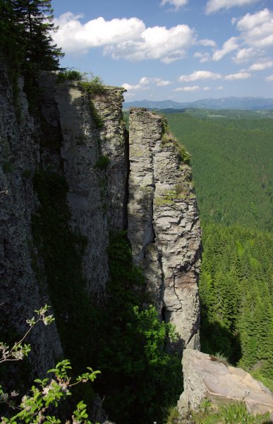 az Istenszéke dél-keleti bazalt-bástyái