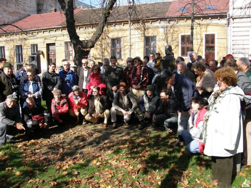 Czárán Gyula szobrának felavatása