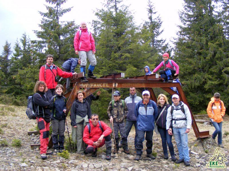 EKE-csapat a Fancsal-tetőn