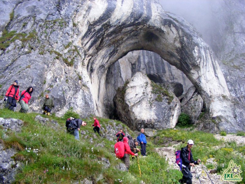 Stanciu sziklatornácánál