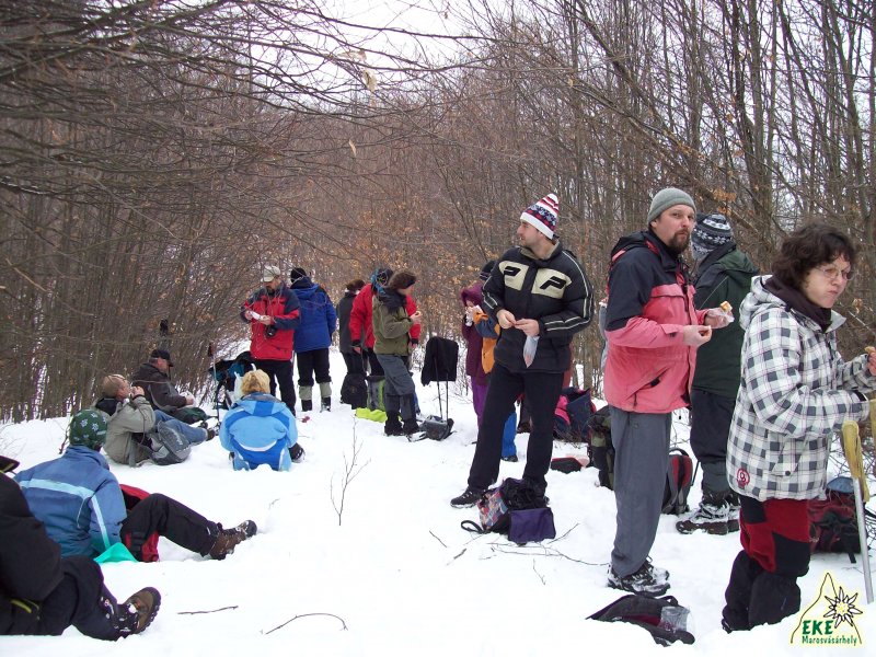 Pihenő a Szászpad-tető alatt 