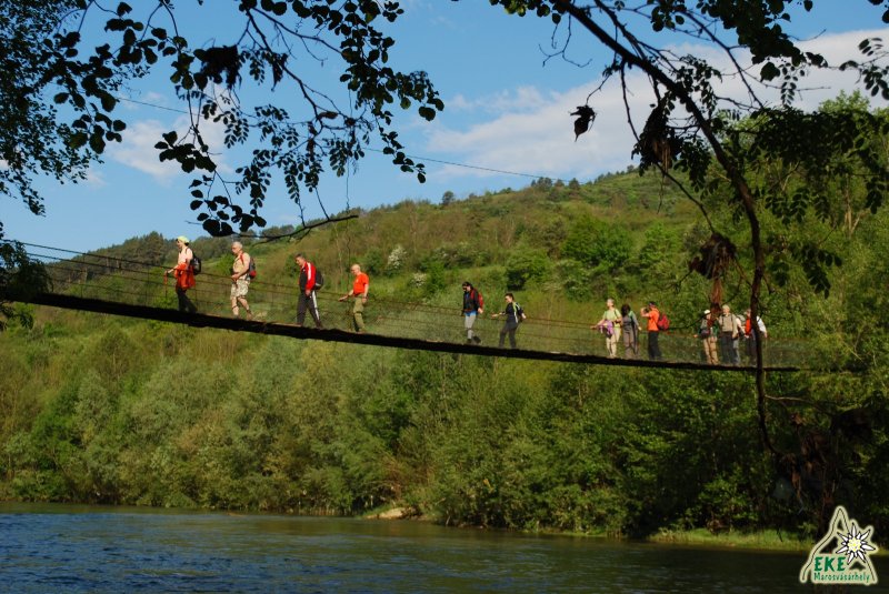 Egyensúlypróba az Aranyos fölött